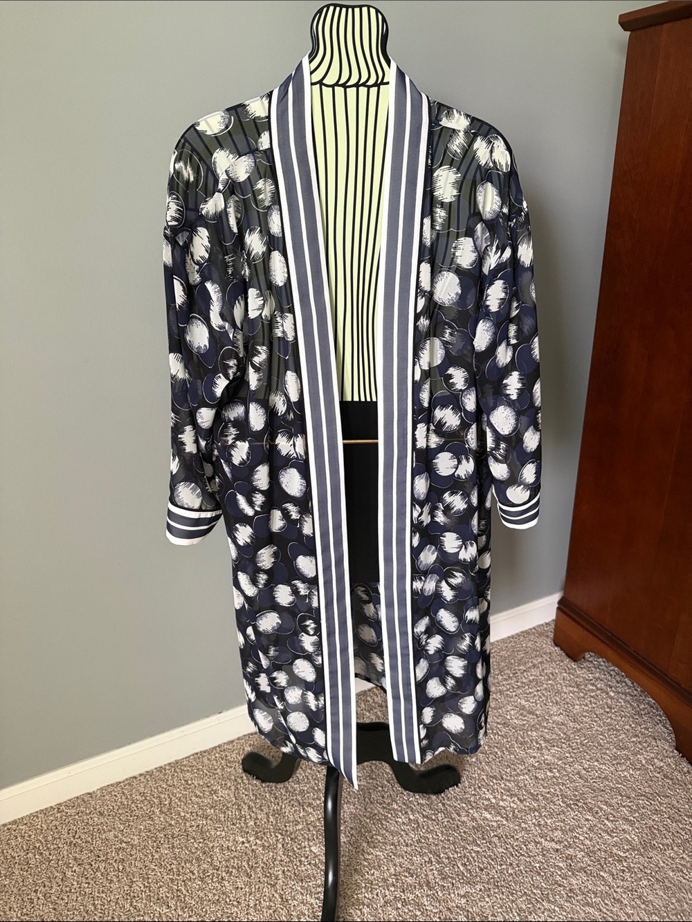 Alfani Navy and White Printed Open-Front Kimono